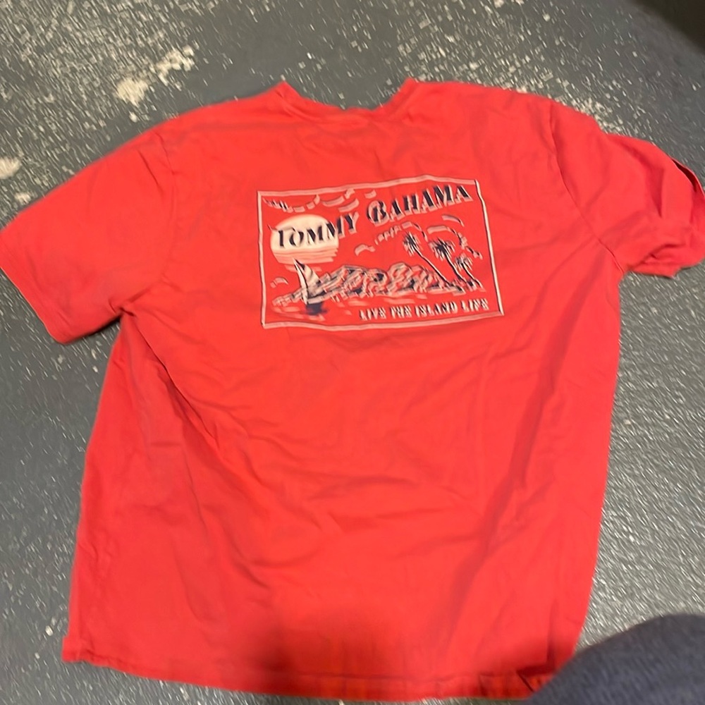 Tommy bahama tshirt